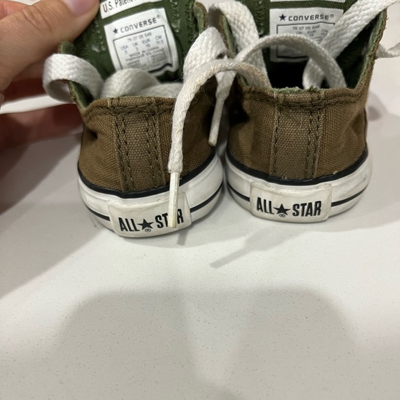 Kids Converse - Picture 3 of 6